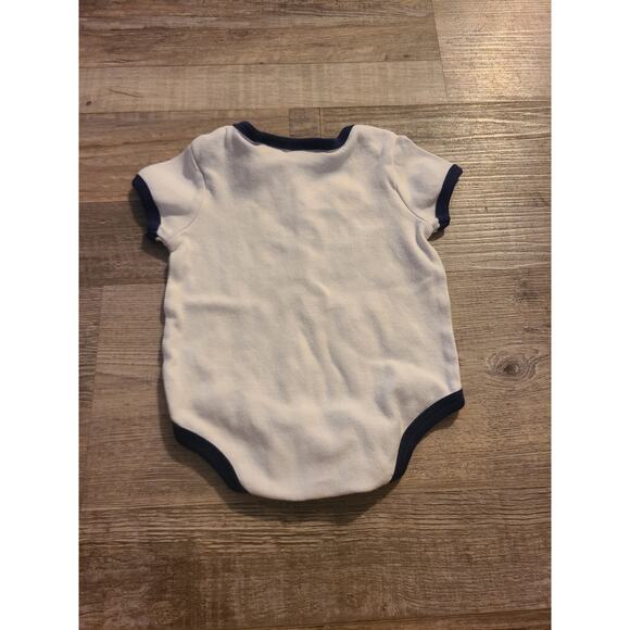 Funstuff 3 to 6 month one piece - Picture 2 of 5